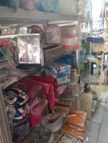 日用百货清仓大甩卖，服装服饰零售优惠来袭